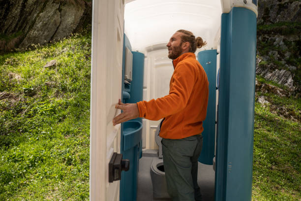 Best Affordable portable toilet rental  in Napoleon, OH